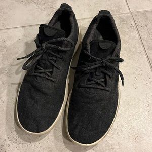 Allbirds Men’s Charcoal Grey Wool Runners